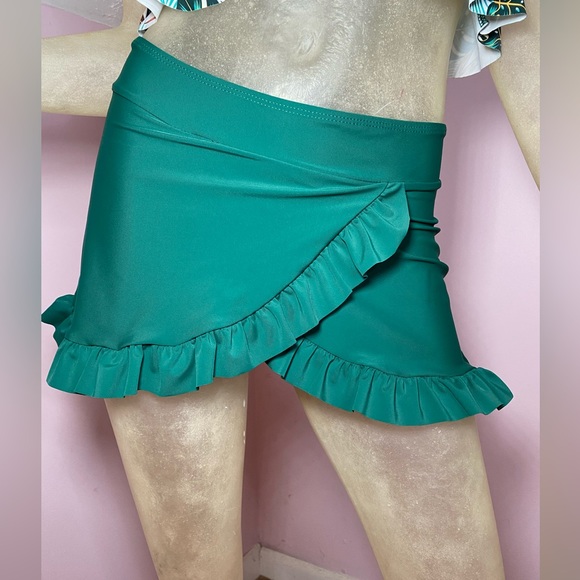 Cute 2-pc Outfit - Picture 4 of 11